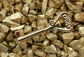 Key Gold Symbol