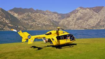 Helicopter Rescue Lake