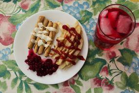 cold drink with dessert