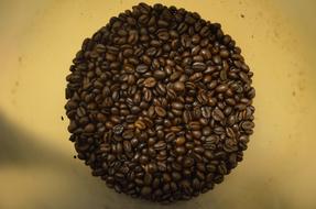 Aromatic grains on the table