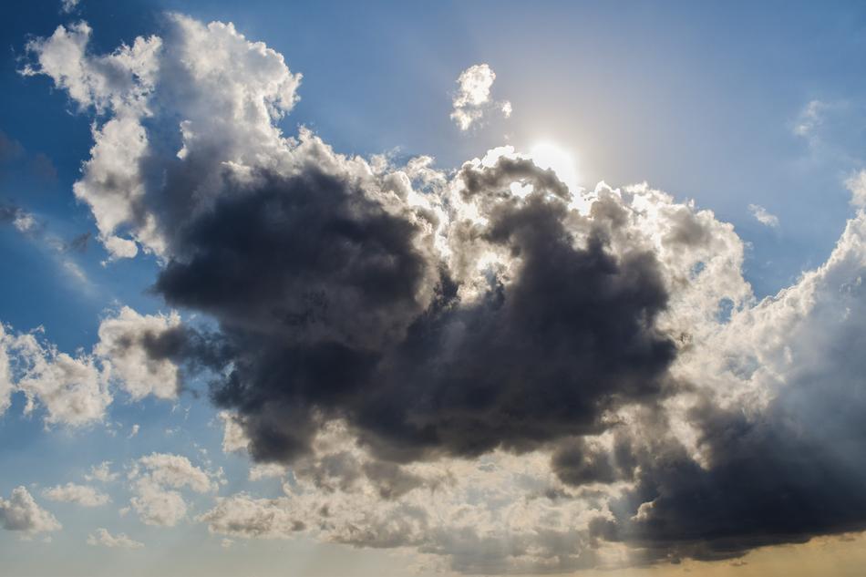 Clouds at Sunlight Sunbeam