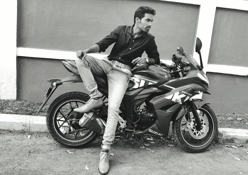 Pose man and Bike Suzuki