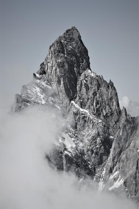Pointe Noire De Peuterey view
