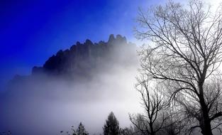 Fog Montserrat Inversion