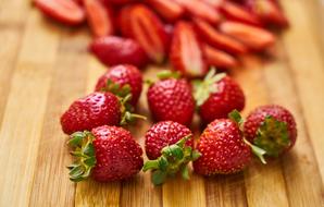 Strawberry Red Macro