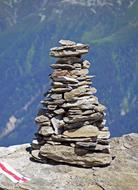 Alpine Cairn Wegemarkierung