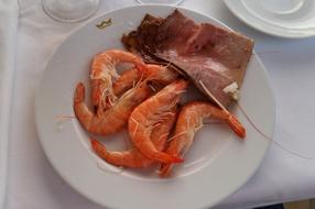 boiled shrimp with meat