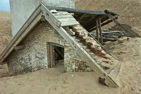 Ruin Left House Abandoned Break