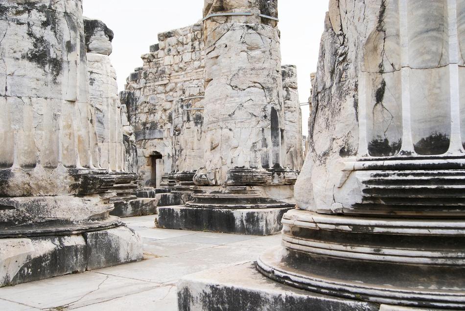 Marble Columnar Ruin