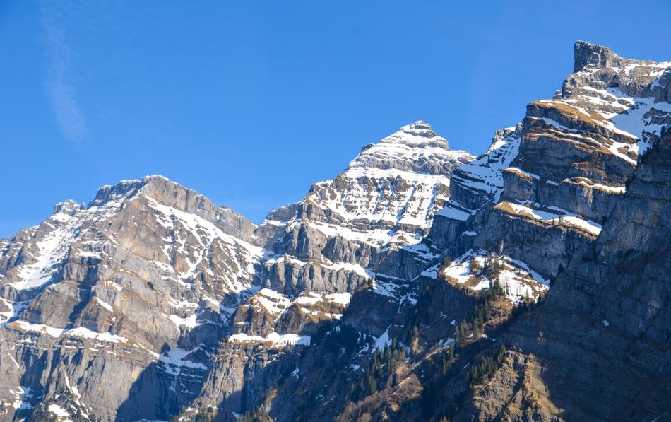 Mountains blue sly