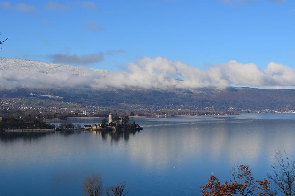 clear day by the lake