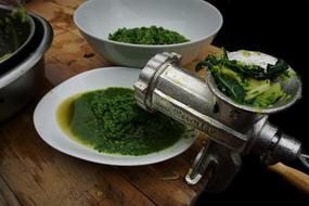 green leaves in a plate