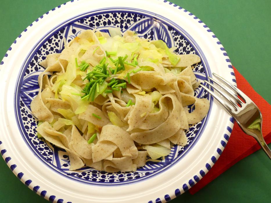 Pasta with cheese and greens