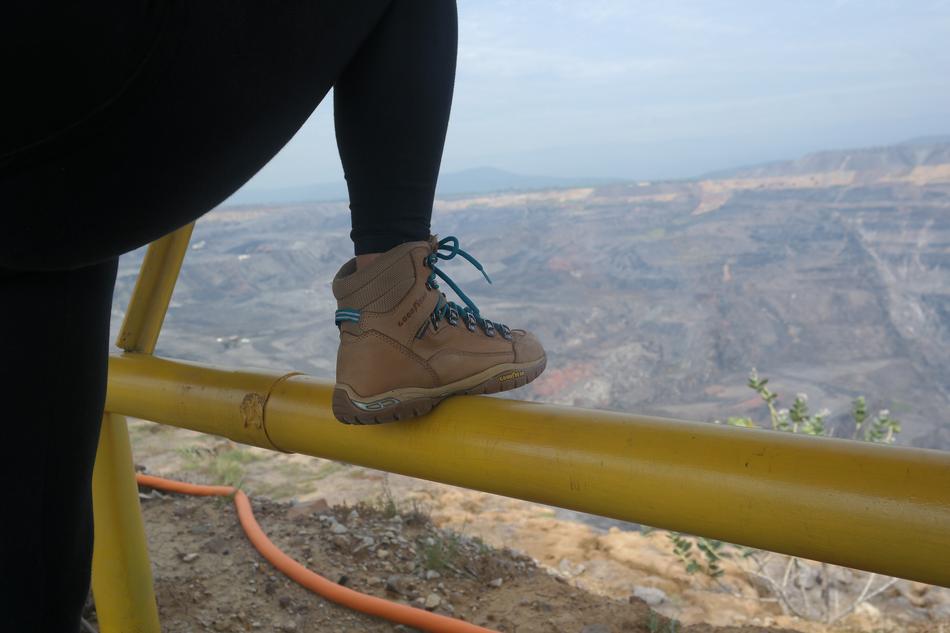 Boot Carbon Mining