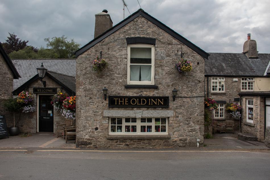 stone building of The old inn hotel