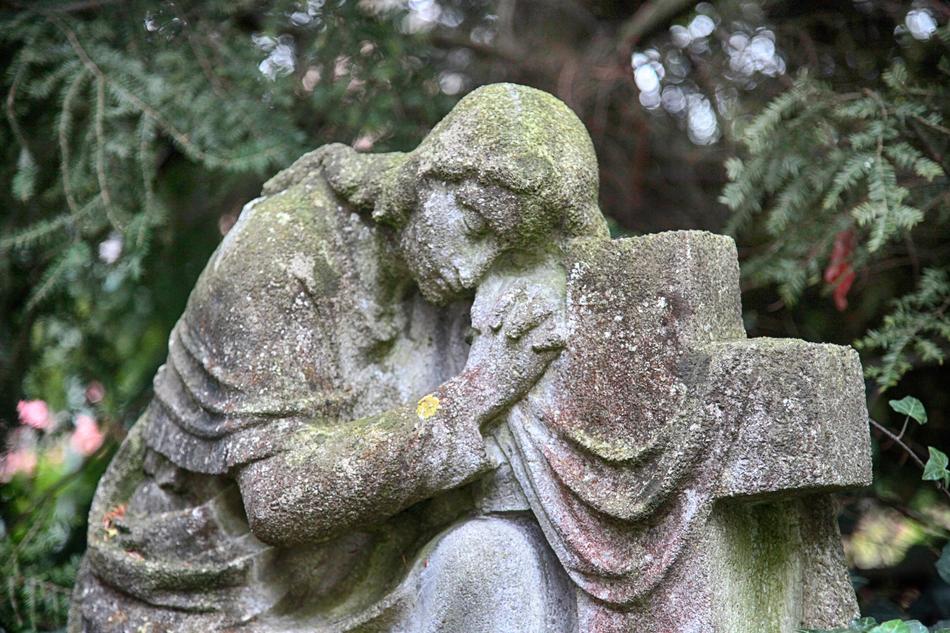 Mourning Kneeling Cross
