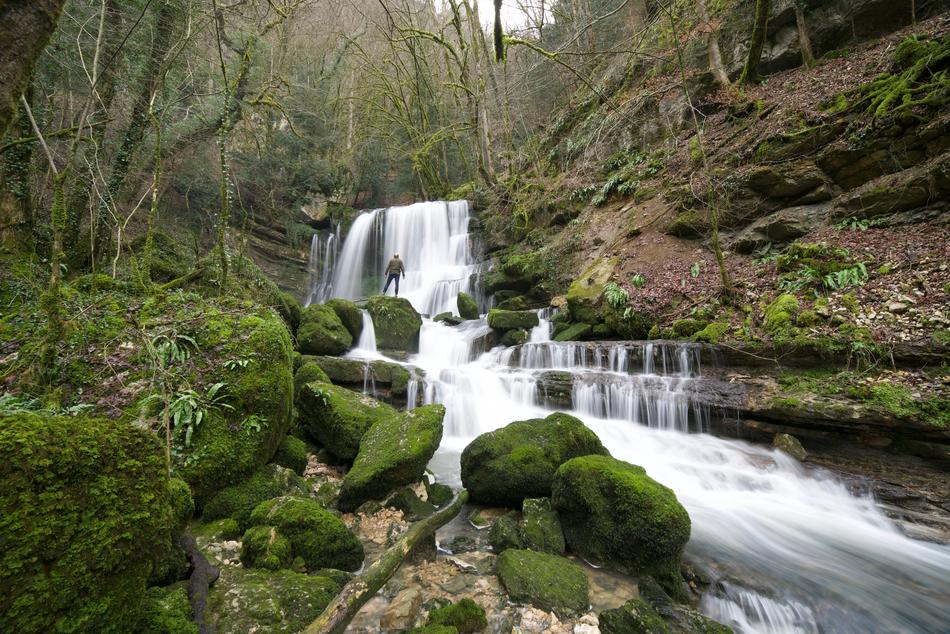 Nature Cascade Flow