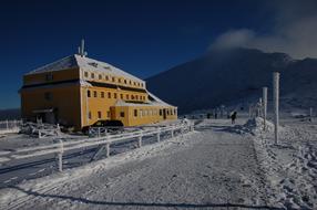 Krkonoshe House and Giant Mountains