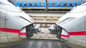 Transport System Ice 3 Speed