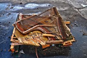 Old Piano broken