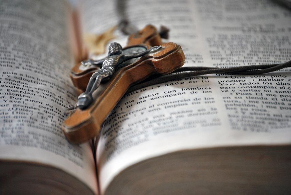 Scripture Holy Testament