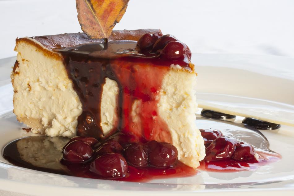 Cake Cherry Red