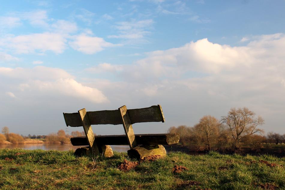 Bank Sit Rest