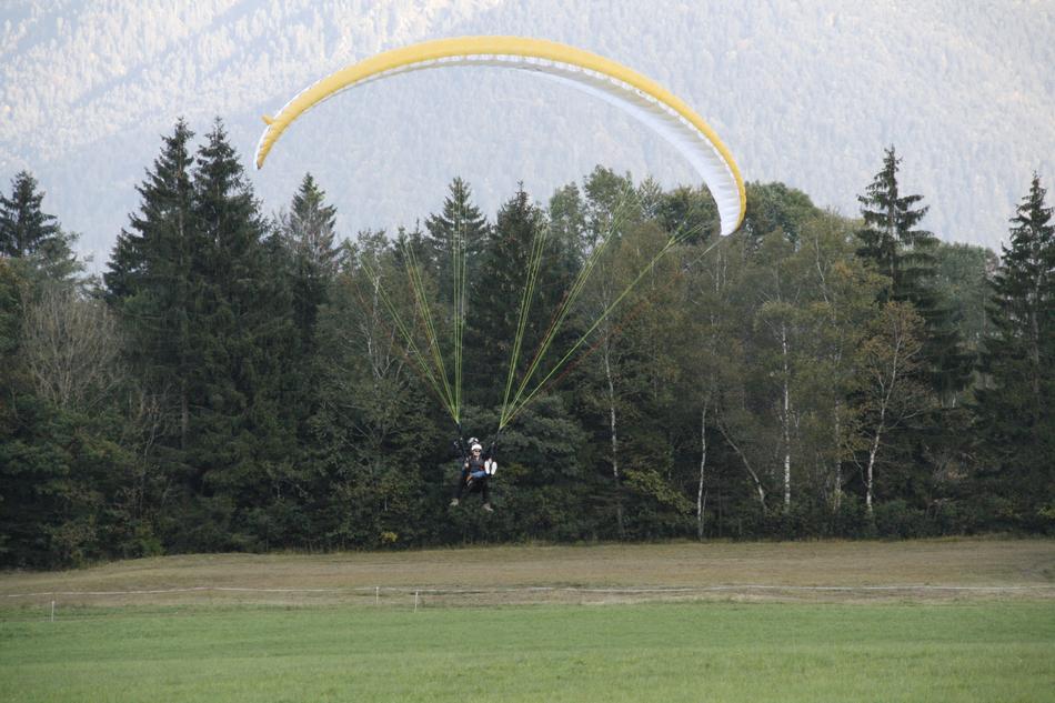 Tandem Jump Paragliding