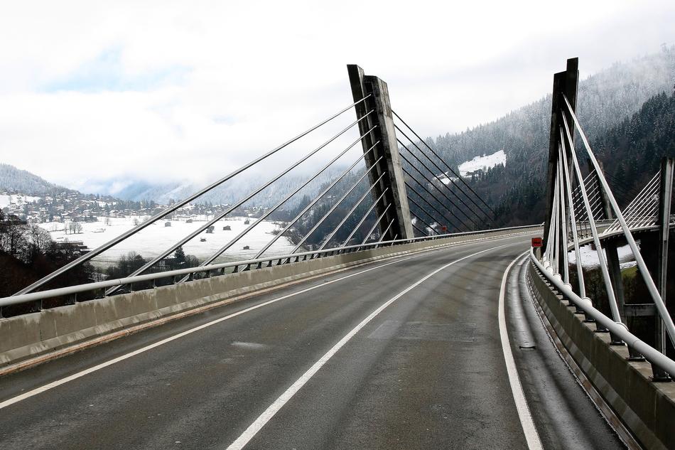 Bridge High Asphalt