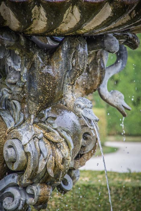 Fountain Lednický Lock Park