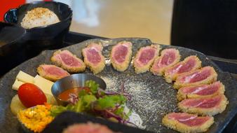 meat slices with sauce
