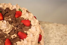 Sweet cream cake with strawberries