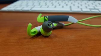 Hearing AIDS Audiometers