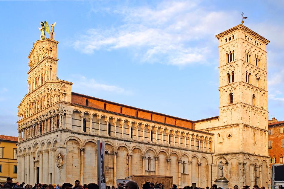 Lucca Duomo Cathedral Saint