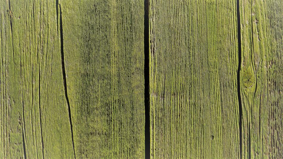 Old Wood Wallpaper