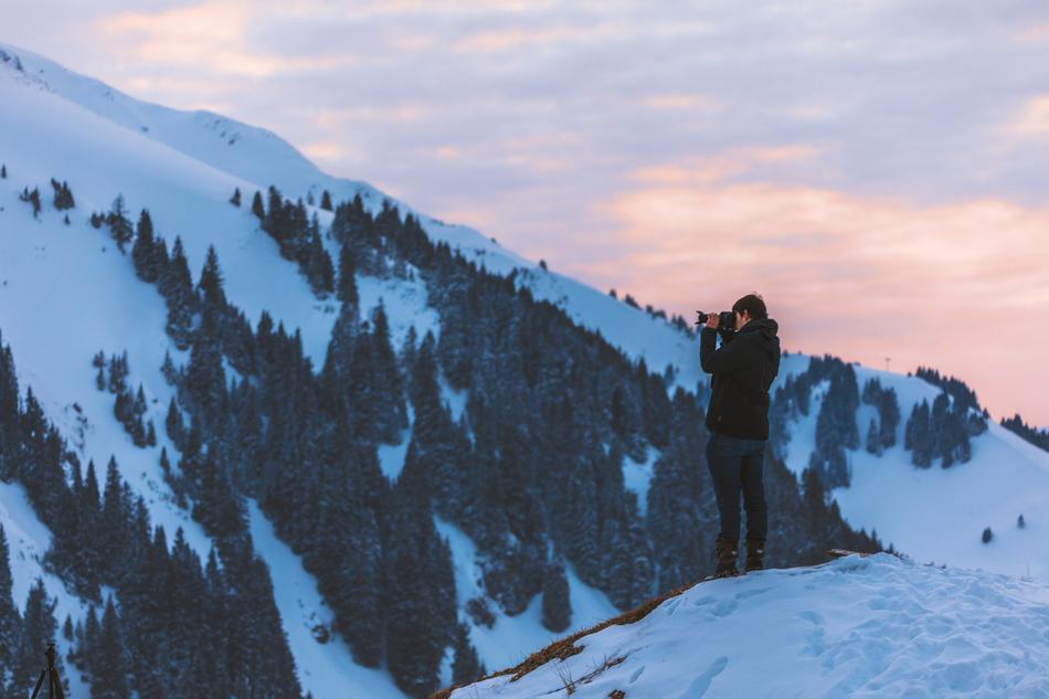 Photographer Snow Winter