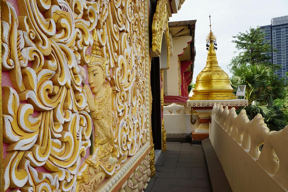 wall patterns are beautiful
