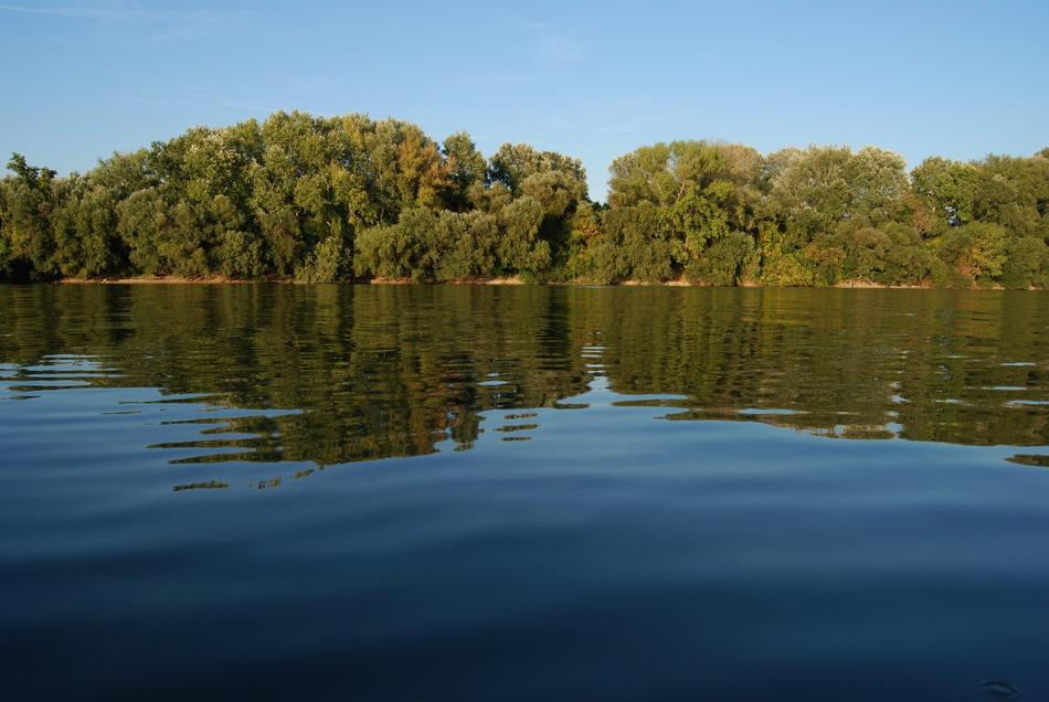 Body Of Water Nature Lake