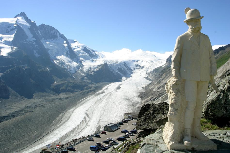 Snow Mountain Glacier