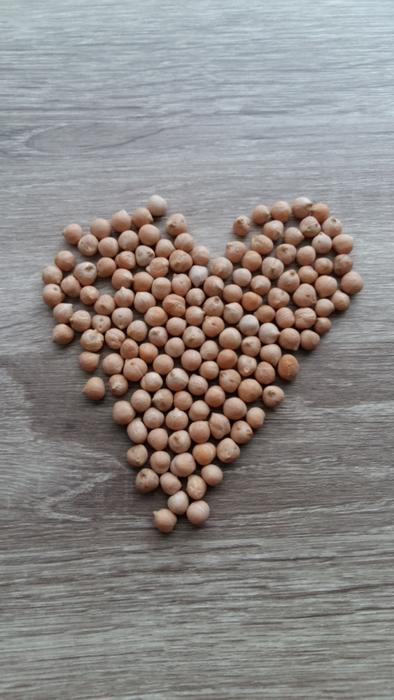 pretty heart of grains