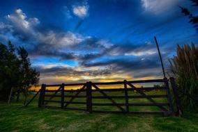 Sky Lawn Nature