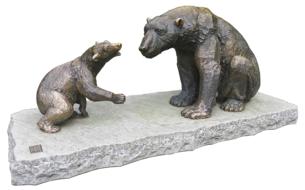 Bear Mother Child Bronze