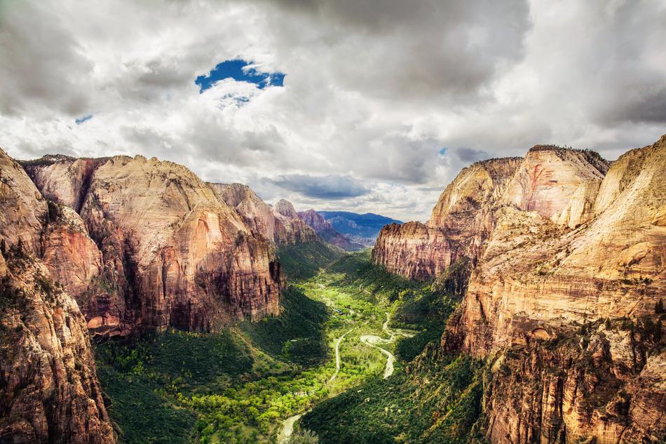 Gorge Outlook Rock