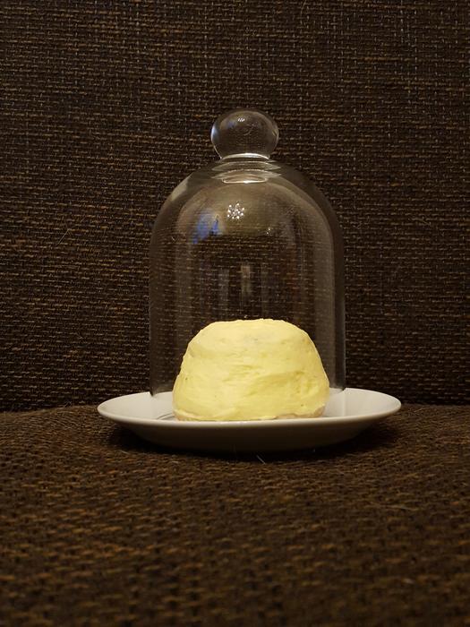 cream cake in a container