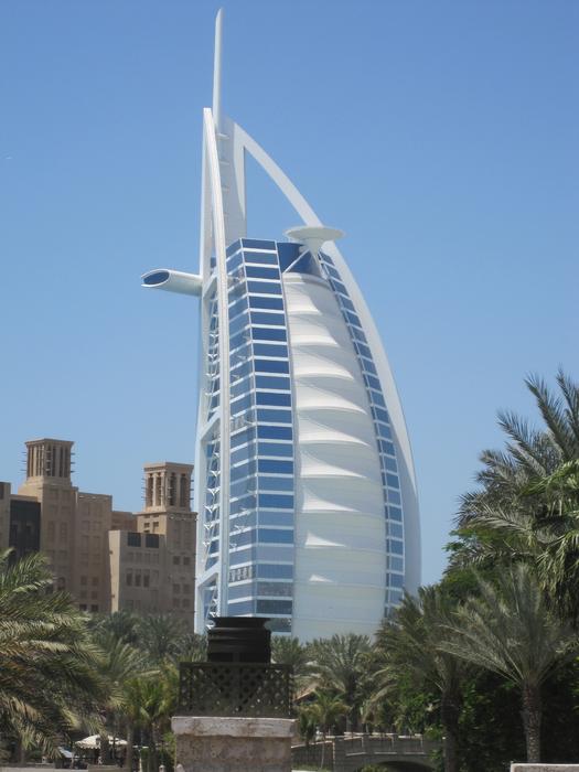 Architecture City Hotel