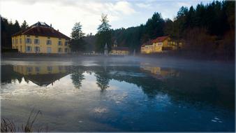 Droiteval Ourche Lake