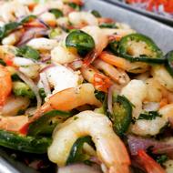 boiled shrimp with vegetables dish