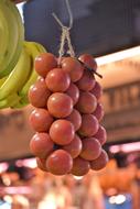 bunch of cherry tomatoes