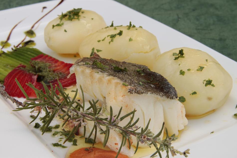 Boiled fish and vegetables
