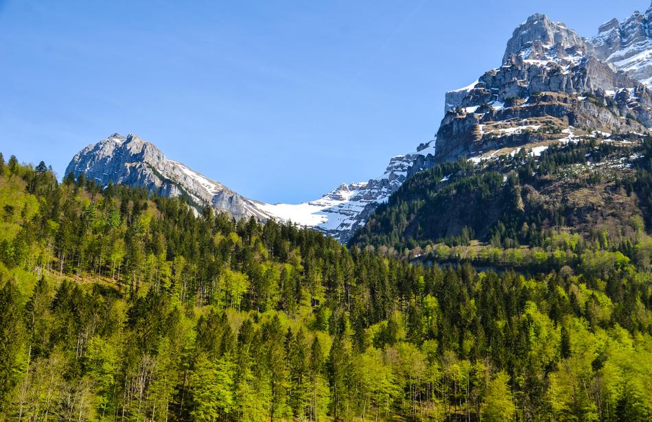 Lake Klöntal Vrenelisgärtli Summit